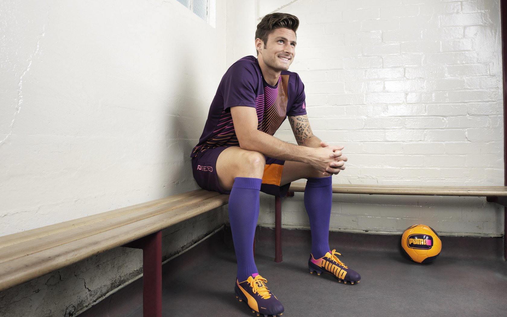 球队阵型压缩是否提高反击过程中的球权转换效率