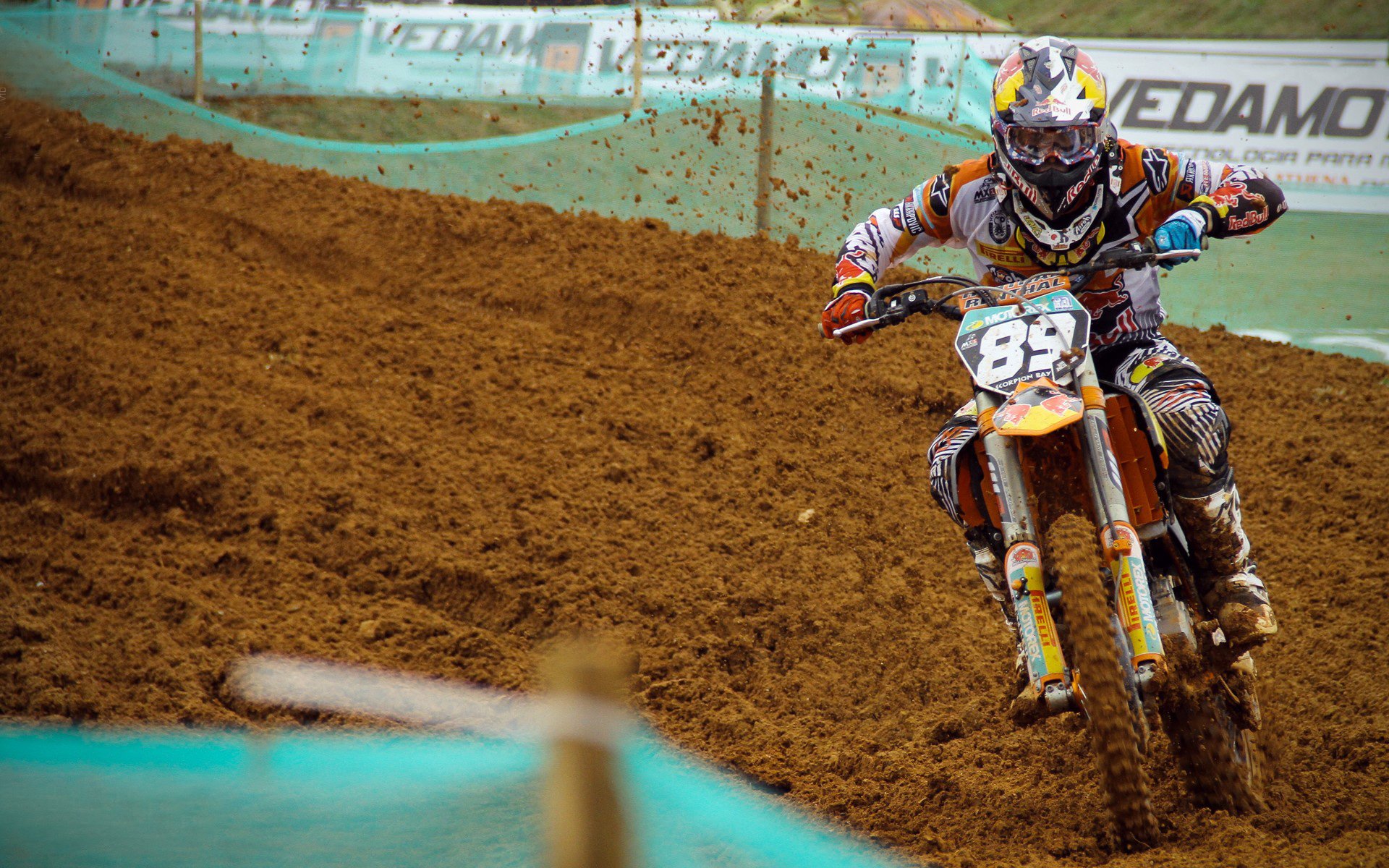 《英雄联盟》“全球预选”火爆进行，谁将一战封神？